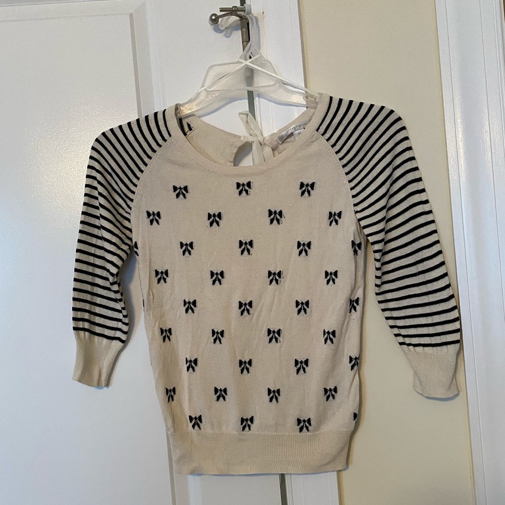 Adorable! Sweater with stripe/bow combo. Like new!